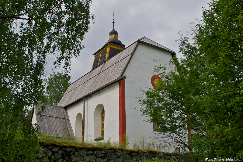 Ytterlännäs gamla kyrka