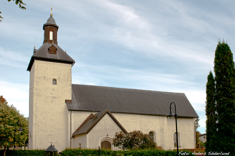 Överjärna kyrka