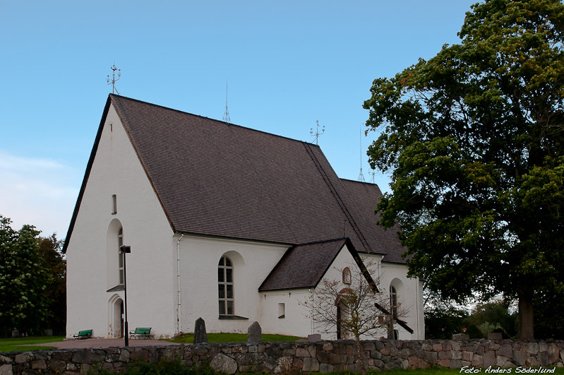 Funbo kyrka